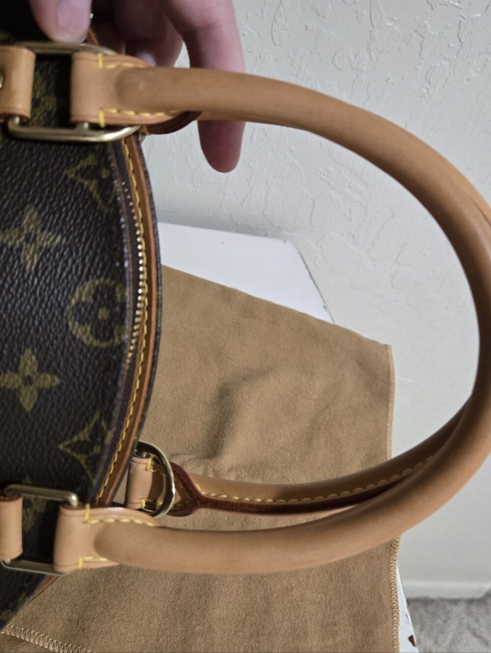 Louis Vuitton Ellipse PM Monogram Top-Handle Bag - Picture 6 of 11